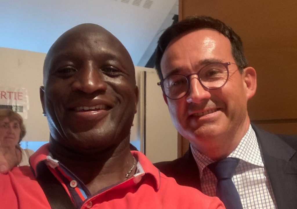 Photo avec le président du département